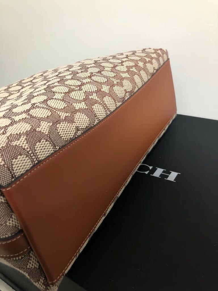 Coach Juliet 38 Jacquard — NWT