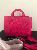 Coach Tea Rose Rogue 25 — Dragon Fruit