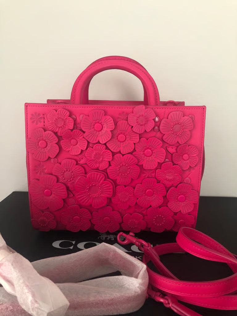 Coach Tea Rose Rogue 25 — Dragon Fruit