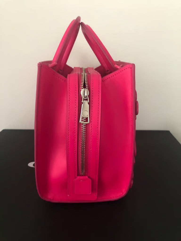Coach Tea Rose Rogue 25 — Dragon Fruit