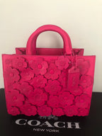 Coach Tea Rose Rogue 25 — Dragon Fruit