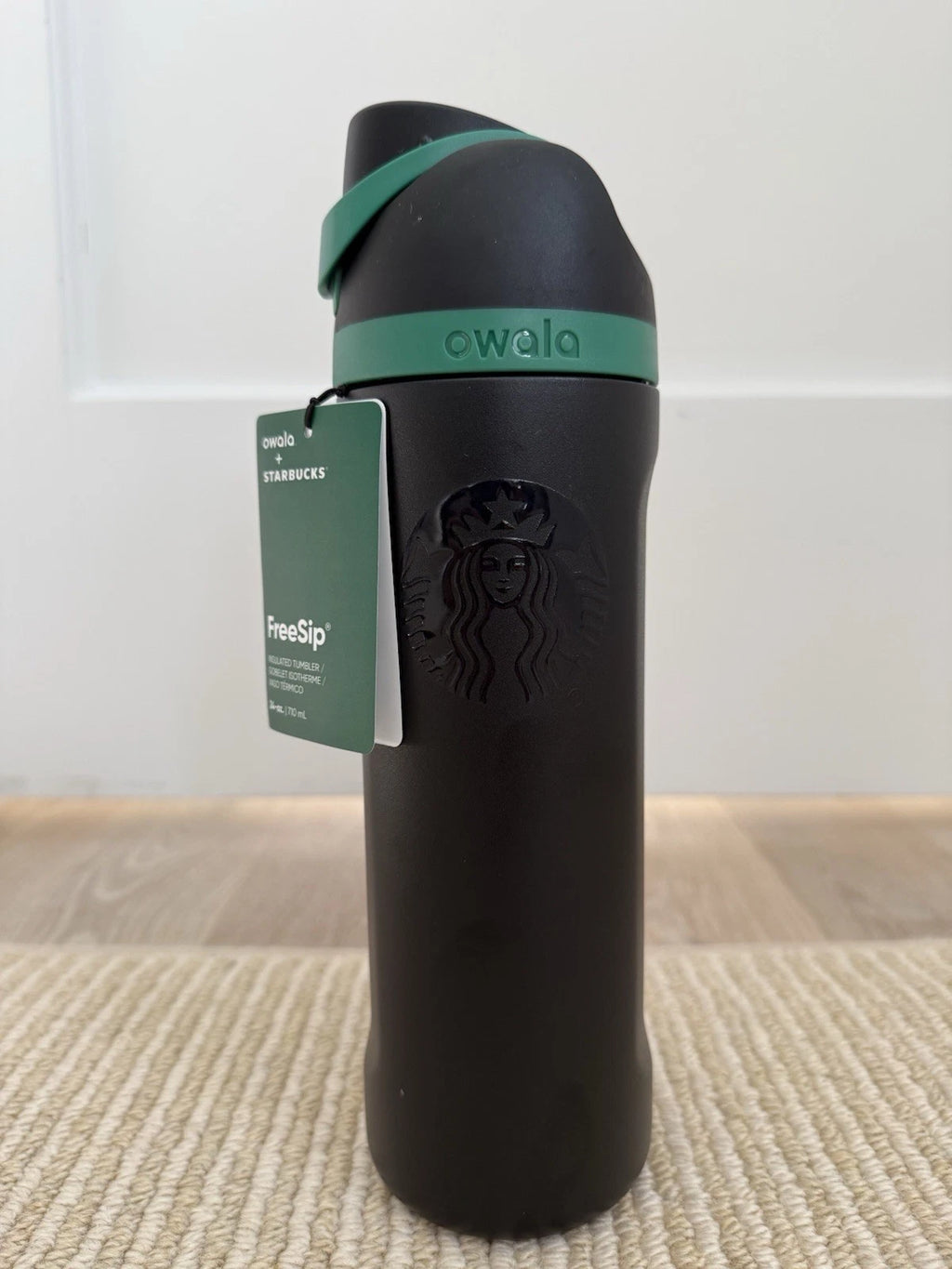 Starbucks x Owala FreeSip 24oz Black Green Insulated Bottle New w/ Tags